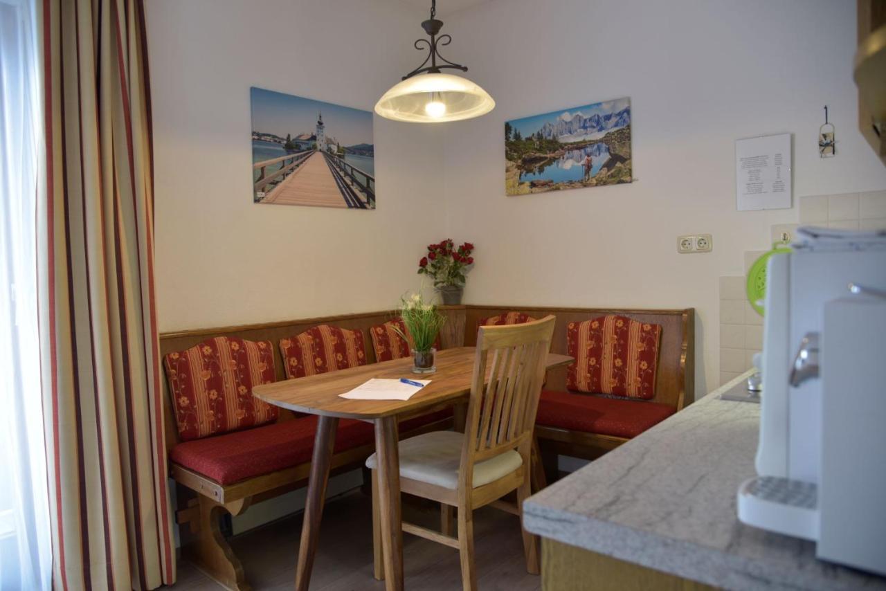 Appartementhaus Theresia Bad Mitterndorf Extérieur photo